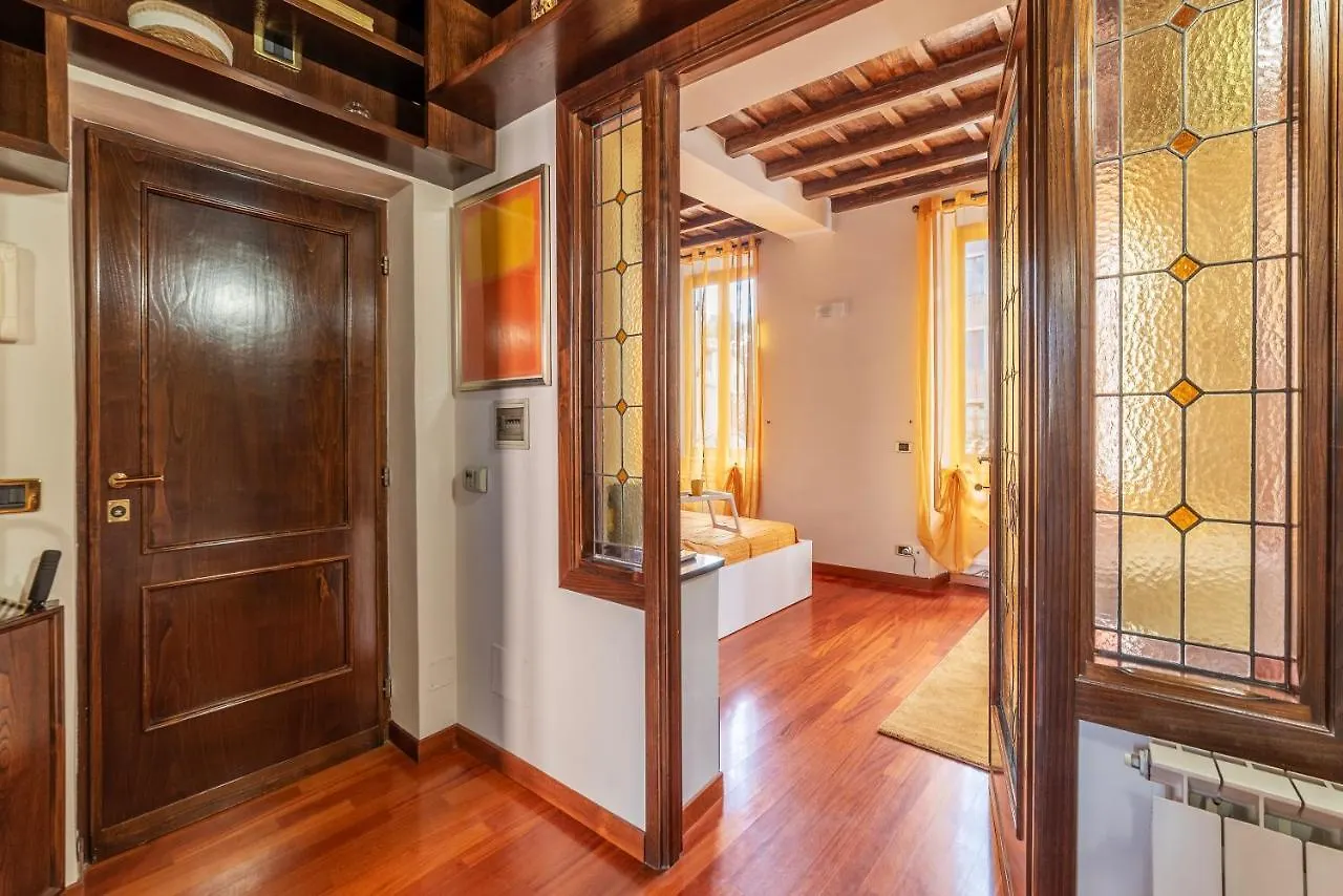 Trastevere Leopard'Oro Apartment Rome 0*,